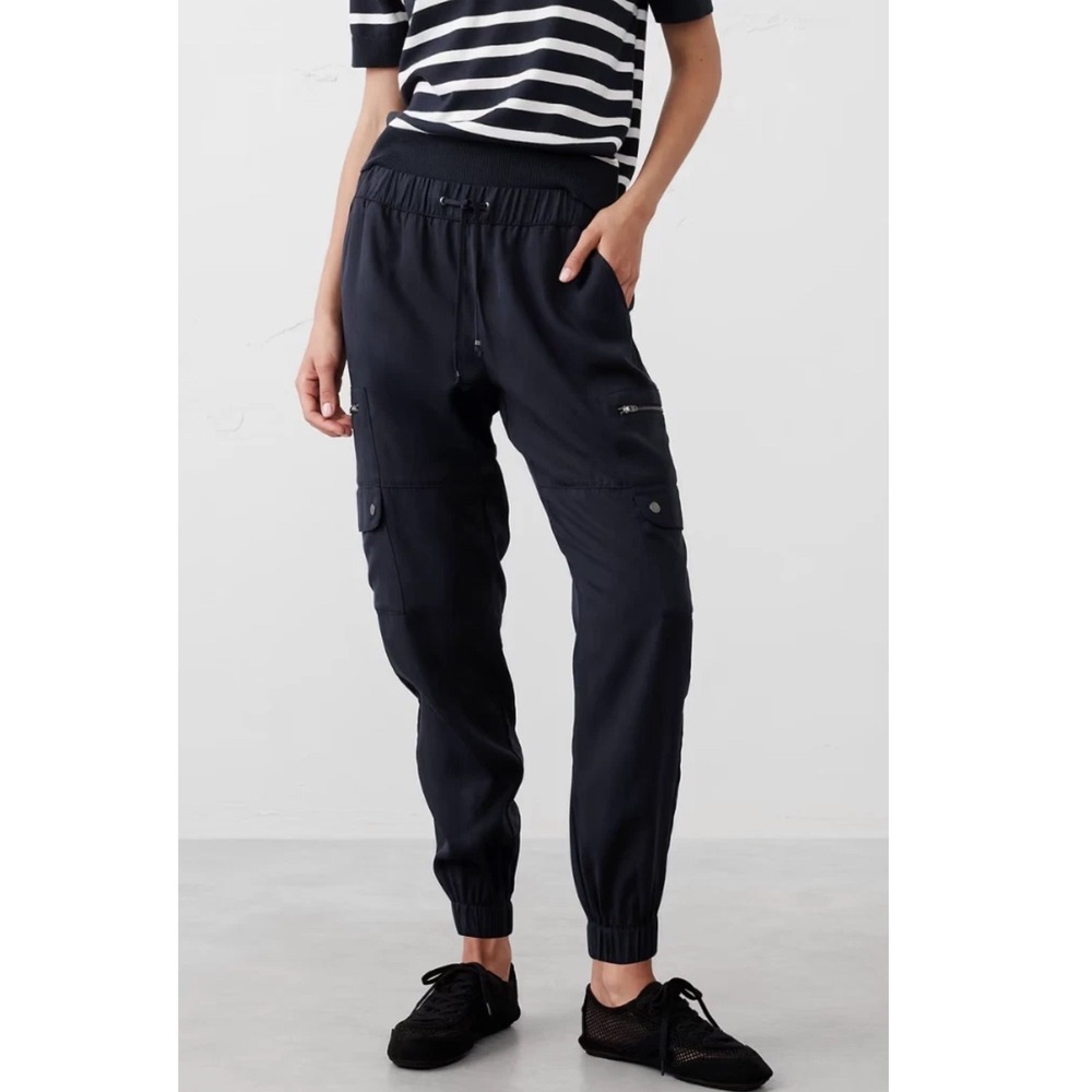 Banana Republic Cargo Joggers Women XS Navy Blue Tencel Utility Pants NWT